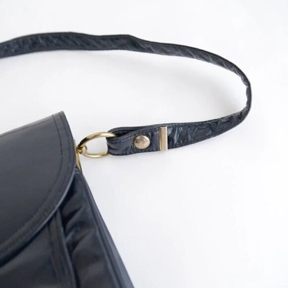 Late 50s/ Early 60s Empress Patent Leather Handbag - Picture 3 of 15